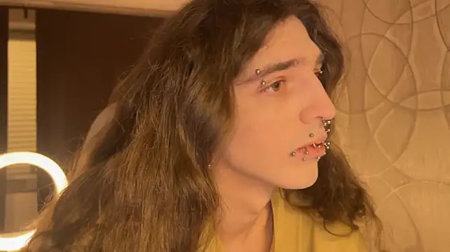 Kriisp Live XXX-Chat