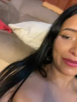 SaharQamar's Live XXX Chat