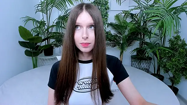dark_k1tty élő XXX-chatje