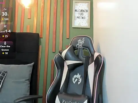 Chat +18 de Alejandra_18x ao vivo