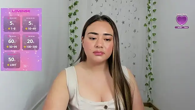Chat +18 de ReyleDoll ao vivo