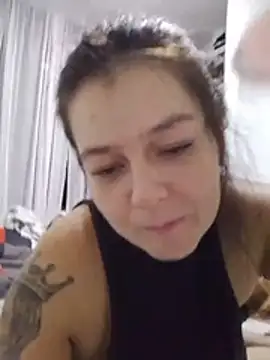 Fernandar2025 Chat XXX in diretta
