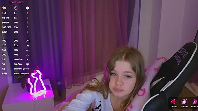 Онлайн чат XXX belrinaa