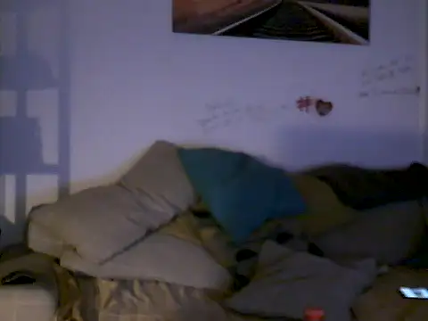 B-A-M-B-I Webcamshow