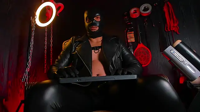 Master_Connor_BDSM's Live XXX Chat