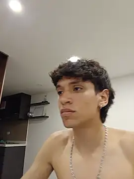 Chat +18 de Helboy ao vivo