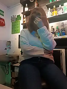 Dannial51 élő XXX-chatje