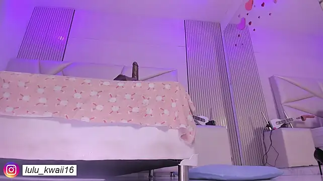 lulukawai16 Chat XXX in diretta