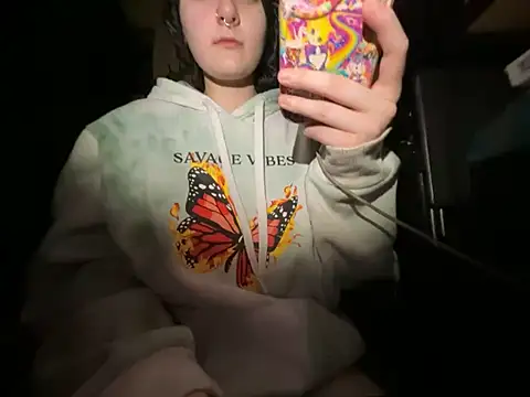 Snowbunnycake_131's Live XXX Chat