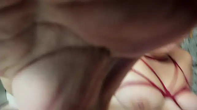 Chat +18 de hillary_bigbutt ao vivo