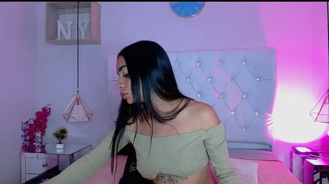 دردشة Novagh_ الجنسية المباشرة