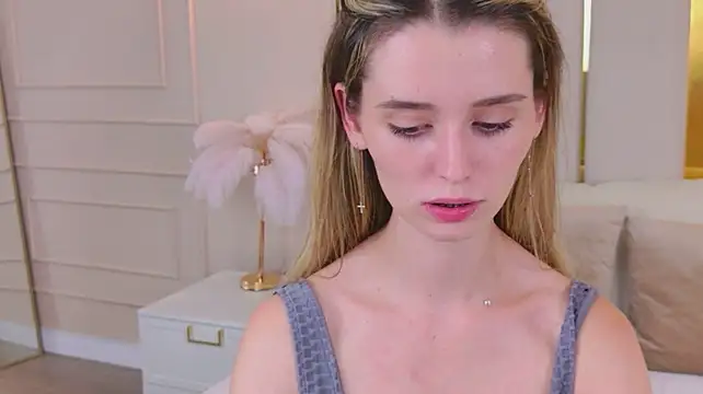 XXX chat uživo modela MarybethSnow