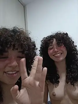 Cutecurly 现场XXX聊天