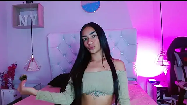 Novagh_'s Live XXX Chat