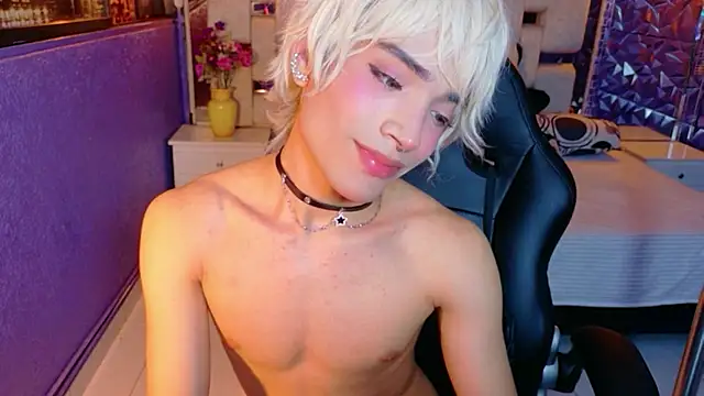 isaac_nova's Live XXX Chat