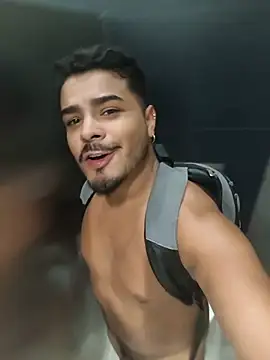 แชท XXX สดของ TheKingThiago