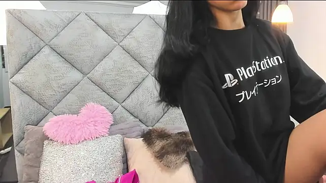 LilithDesire_'s Live XXX Chat