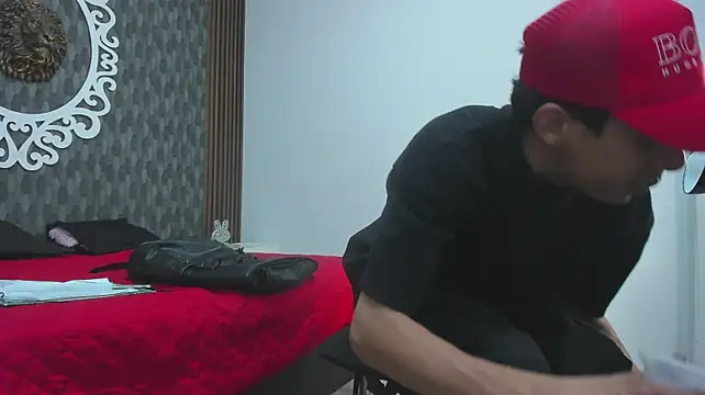 skyline_ryan's Live XXX Chat