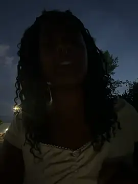 bbabbykimmie 网络视讯表演