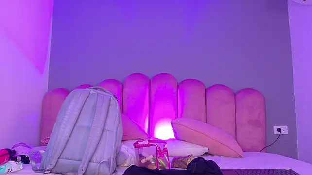 SofiaDiamond_ 现场XXX聊天