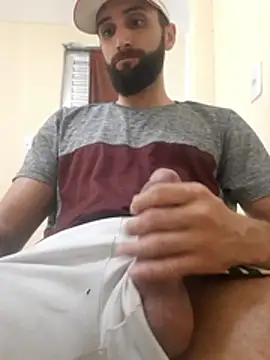 عرض كام Luccareli10