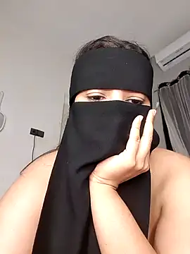 Miss_joudi_bigass Adlı Modelin Canlı XXX Sohbeti