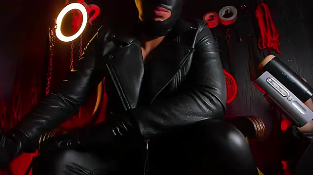 Master_Connor_BDSM élő XXX-chatje