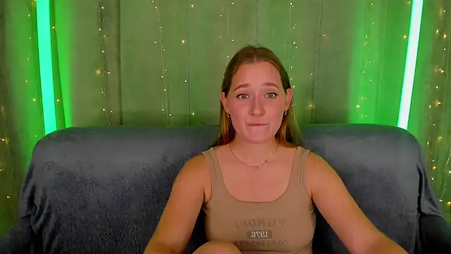 Chat XXX en directo de AlinaVice