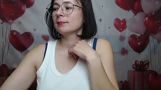 Chat +18 de MarieSho ao vivo