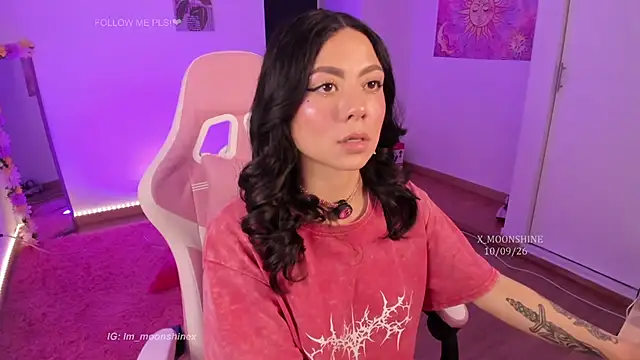 Živý XXX chat Xmoonshine_