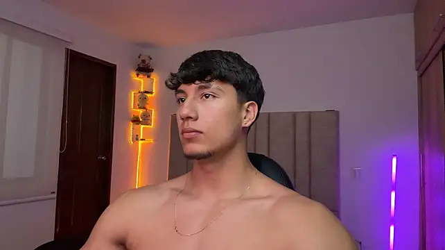 Chat +18 de CHRIS_MORGAN1 ao vivo