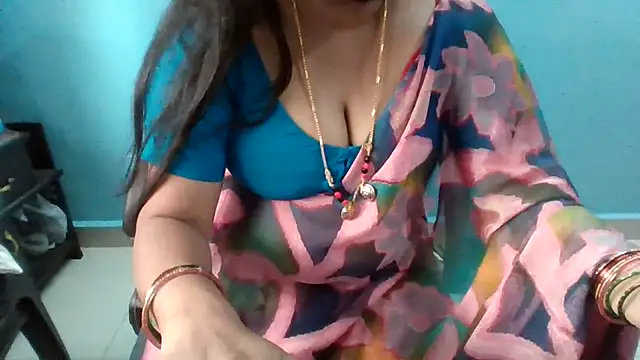 telugu-keerthi3 网络视讯表演