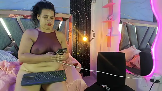 Heilly__ Live XXX Chat
