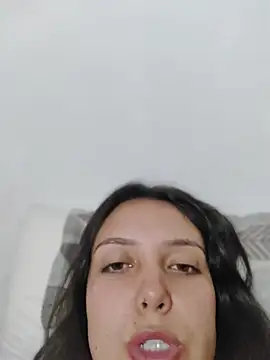 Chat +18 de Bella_Karoline ao vivo