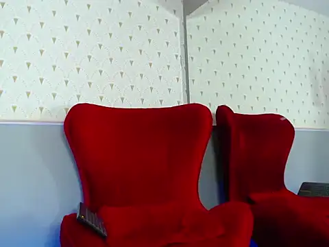 Chatroom XXX en direct de MoreAlice