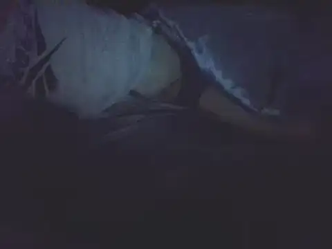 Bigheadxxx1 – Naživo XXX chat