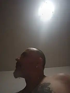 Toby2712 Chat XXX live