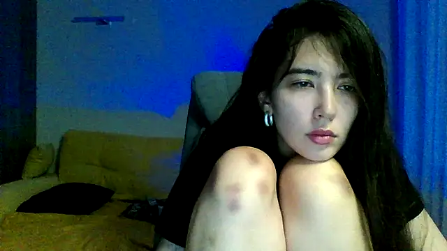 Luneyaa Live XXX Chat