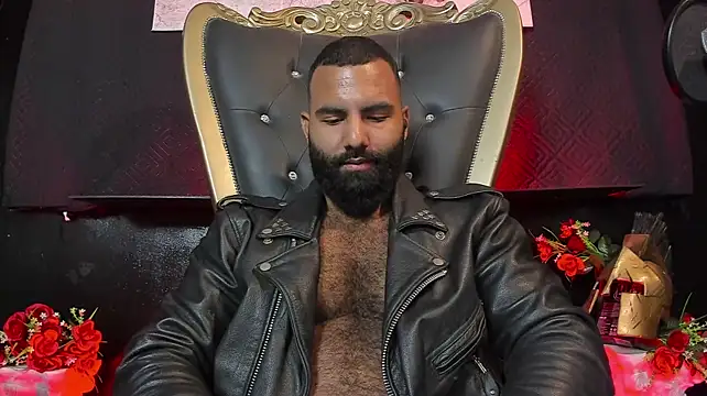 BeardAndrew live XXX chat