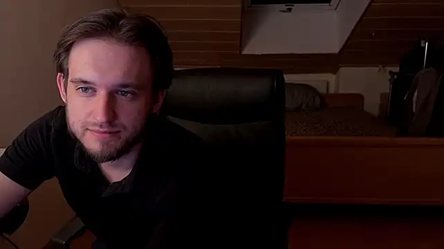 XXX chat uživo modela Bez3ybik
