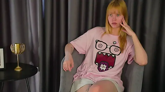 AthenaElsayedl's Live XXX Chat