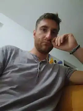 simo1097 Webcam show