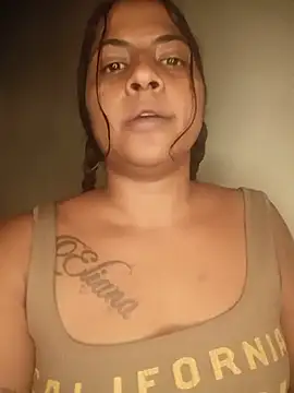 Živý XXX chat Giselabrunette25