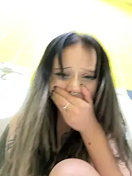 sukidaa Chat XXX in diretta