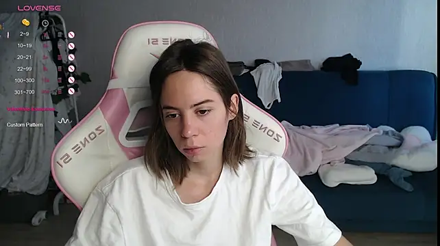 Allie_Hazie Obrolan Langsung XXX