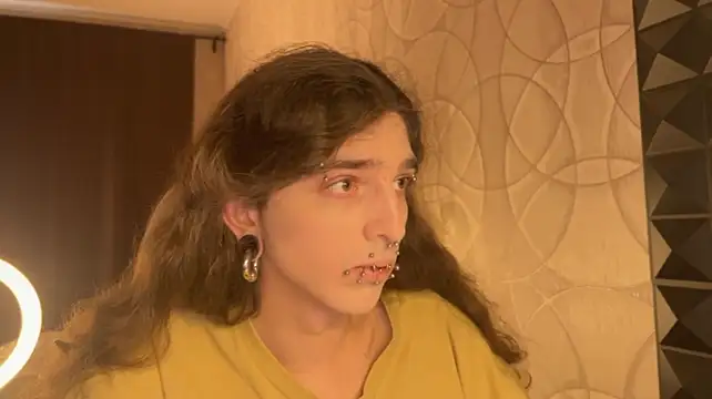 Kriisp Live XXX Chat