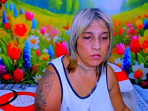 indianroxy Live XXX Chat