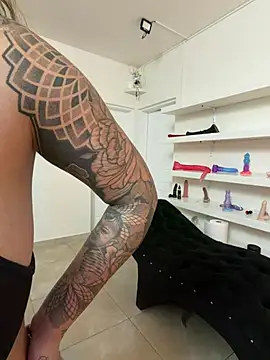 maferalvarexxx's Live XXX Chat