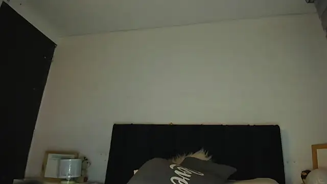 melanie_roux__ XXX чат на живо