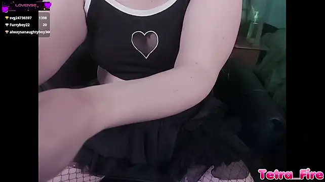 Tetra_Fire's Live XXX Chat